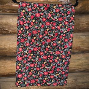 Lularoe Cassie Skirt XS black and white stripe​